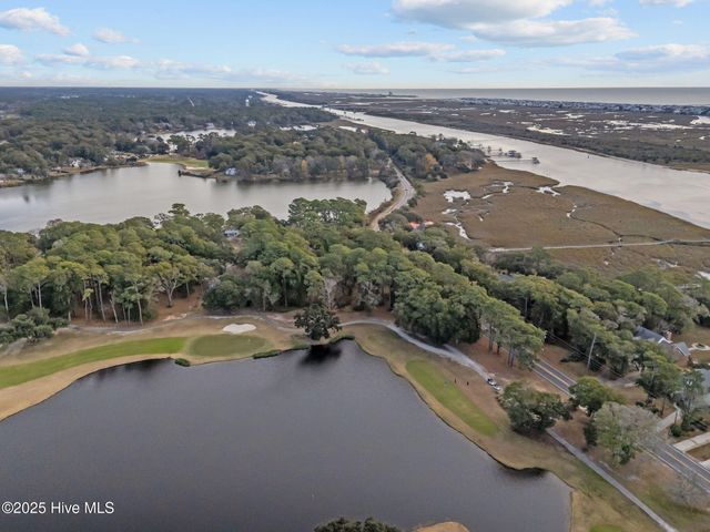 8 Shoreline Drive W, Sunset Beach, NC 28468