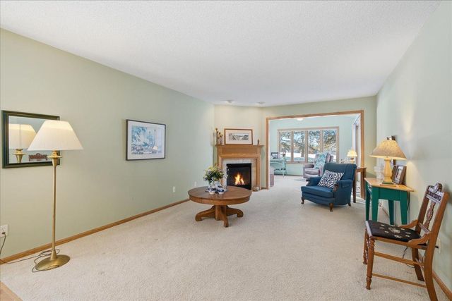 566 Williamsburg Place, New Richmond, WI 54017