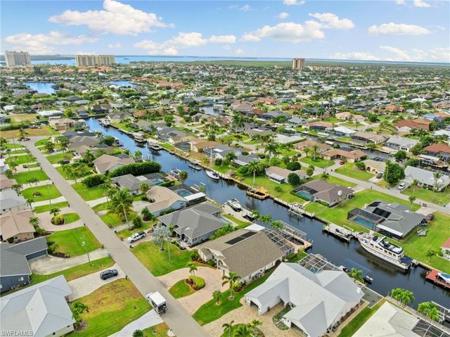 5306 SW 11th AVE, Cape Coral, FL 33914