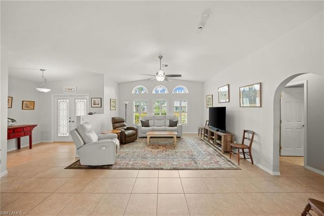 5306 SW 11th AVE, Cape Coral, FL 33914