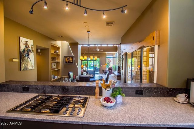 8502 E CAVE CREEK Road 61, Carefree, AZ 85377