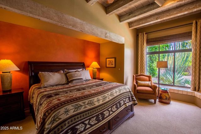 8502 E CAVE CREEK Road 61, Carefree, AZ 85377