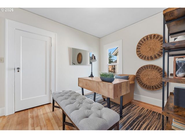 3134 Ne 74TH Ave, Portland, OR 97213