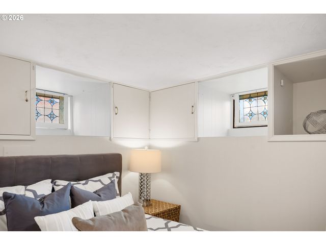 3134 Ne 74TH Ave, Portland, OR 97213