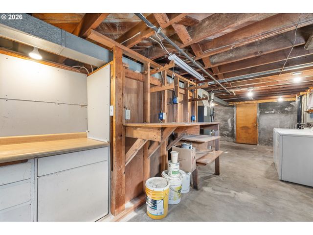 3134 Ne 74TH Ave, Portland, OR 97213