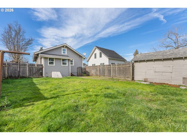 3134 Ne 74TH Ave, Portland, OR 97213
