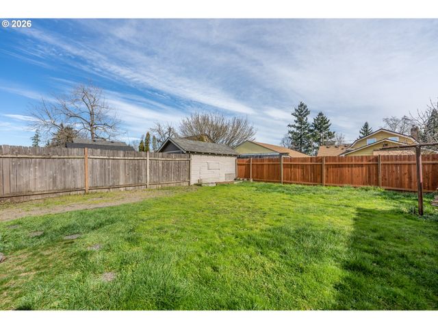 3134 Ne 74TH Ave, Portland, OR 97213