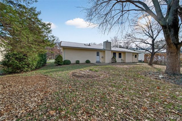 503 Imperial Court, O'fallon, MO 63366