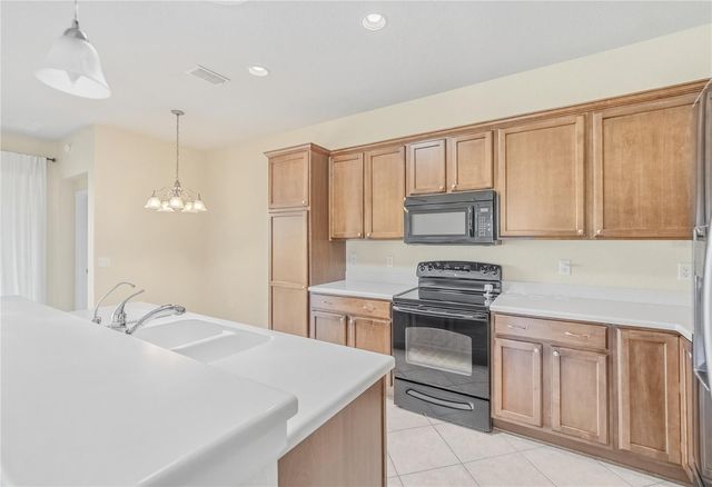 9565 SW 70TH LOOP, Ocala, FL 34481