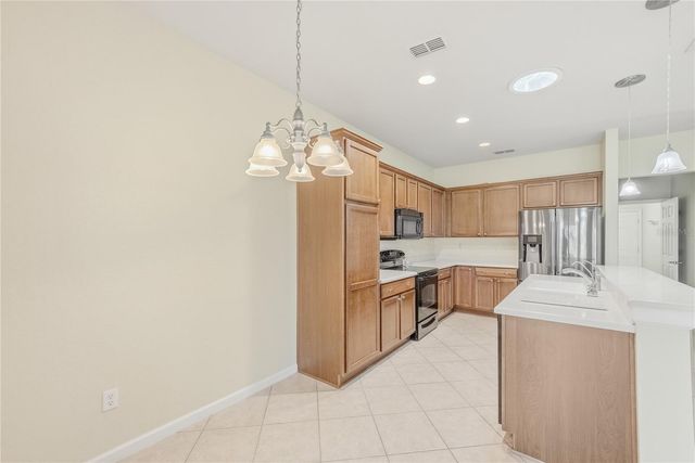 9565 SW 70TH LOOP, Ocala, FL 34481