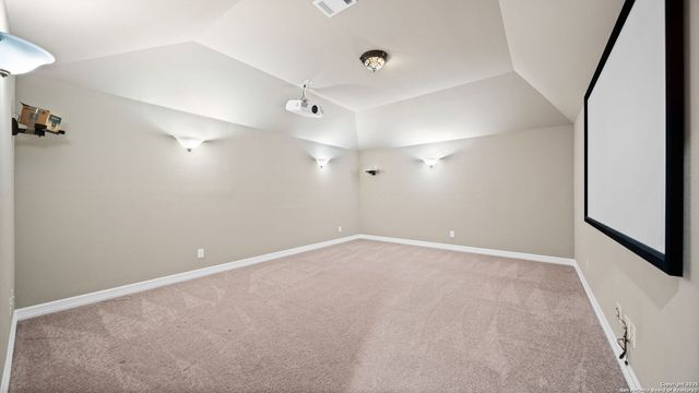 287 Cascade, Castroville, TX 78009
