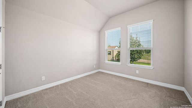 287 Cascade, Castroville, TX 78009