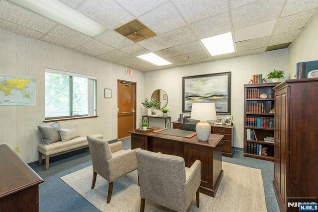 9 Fairfield Avenue, Little Falls, NJ 07424