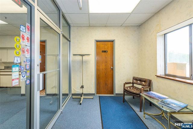 9 Fairfield Avenue, Little Falls, NJ 07424