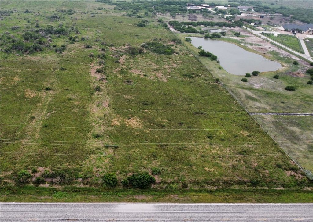 4241 State Highway 188, Taft, TX 78390 — exterior