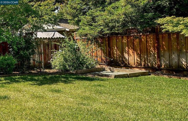 2530 Maple Ave, Concord, CA 94520