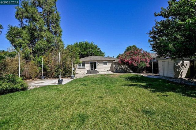 2530 Maple Ave, Concord, CA 94520