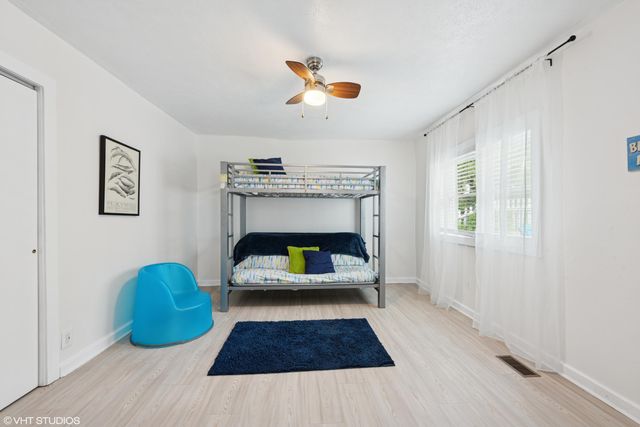 7413 Maple Avenue, Gary, IN 46403