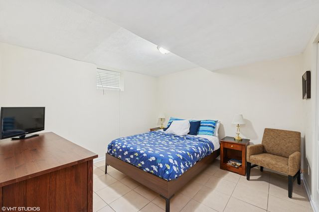 7413 Maple Avenue, Gary, IN 46403