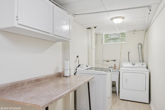 7413 Maple Avenue, Gary, IN 46403