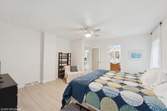 7413 Maple Avenue, Gary, IN 46403