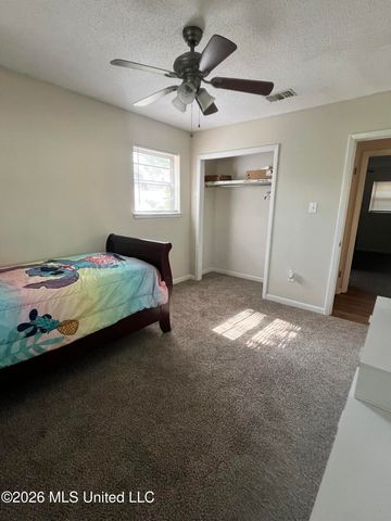 2713 Northridge Drive, Gautier, MS 39553