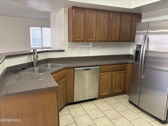 14077 TIERRA DELFIN Drive, El Paso, TX 79938