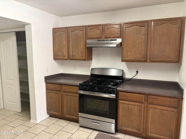 14077 TIERRA DELFIN Drive, El Paso, TX 79938