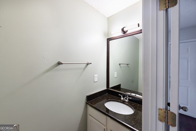 5855 Amerson Lane, Ellenwood, GA 30294