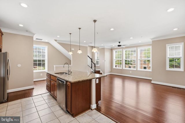 232 PARKVIEW AVE, Gaithersburg, MD 20878