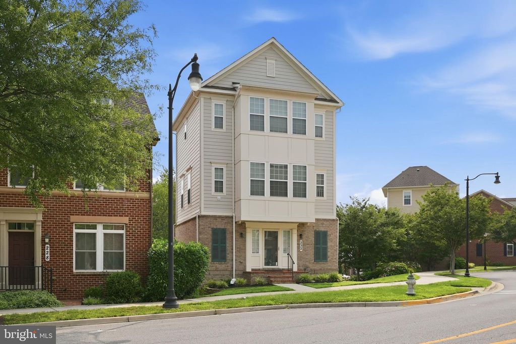 232 PARKVIEW AVE, Gaithersburg, MD 20878