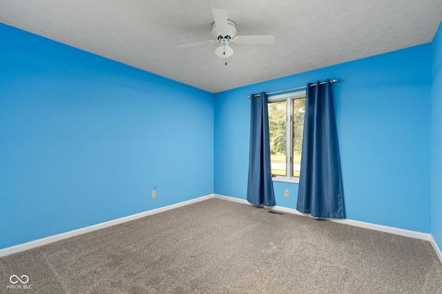 1018 Lakewood South Drive, Brownsburg, IN 46112
