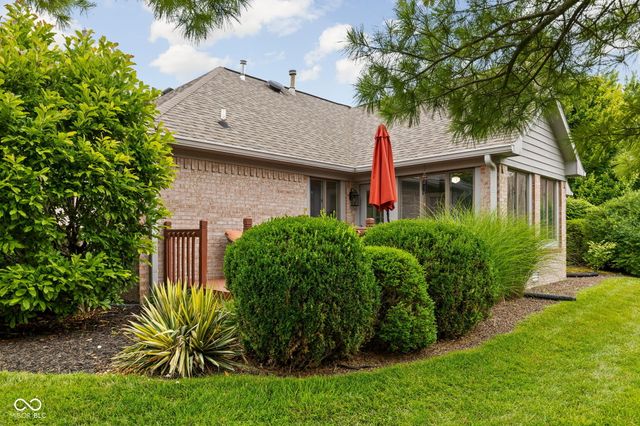 1018 Lakewood South Drive, Brownsburg, IN 46112