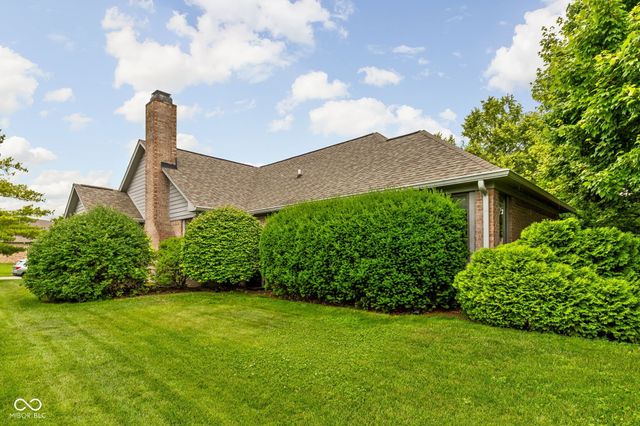 1018 Lakewood South Drive, Brownsburg, IN 46112