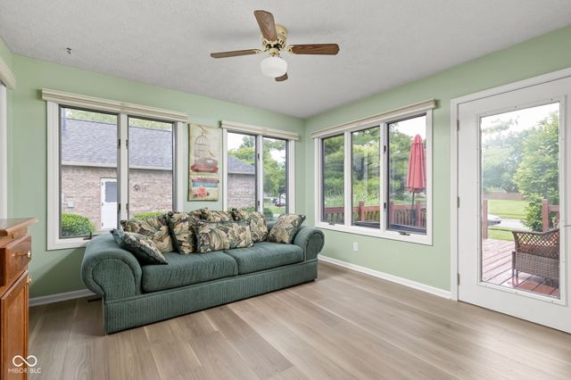 1018 Lakewood South Drive, Brownsburg, IN 46112