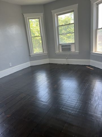 8 Knowlton 3, Worcester, MA 01603