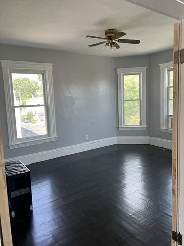 8 Knowlton 3, Worcester, MA 01603