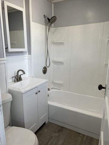 8 Knowlton 3, Worcester, MA 01603