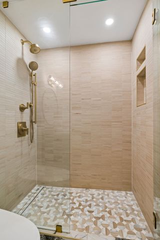 555 Church St Apt 2305, Nashville, TN 37219