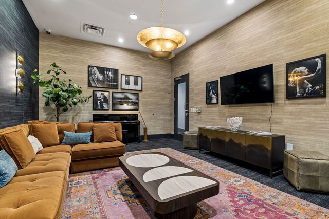 555 Church St Apt 2305, Nashville, TN 37219
