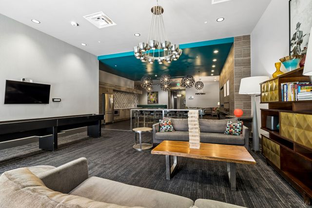 555 Church St Apt 2305, Nashville, TN 37219