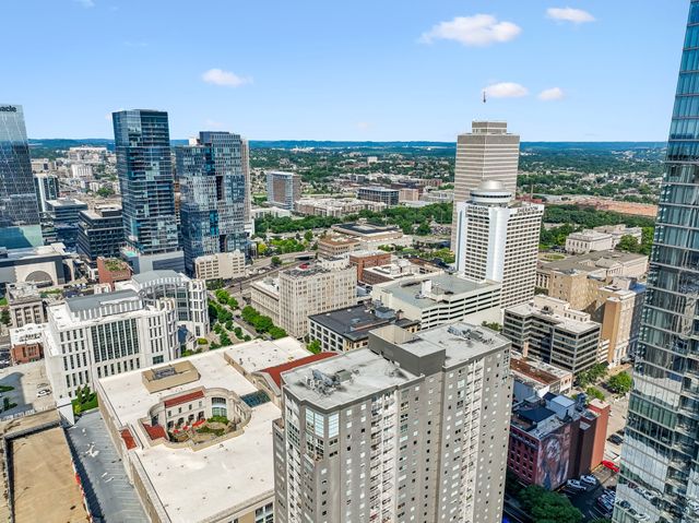 555 Church St Apt 2305, Nashville, TN 37219