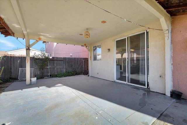 838 Bowen Ct, Yuba City, CA 95993