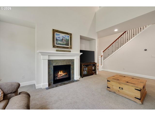 13660 Se TARALON Dr, Happy Valley, OR 97015