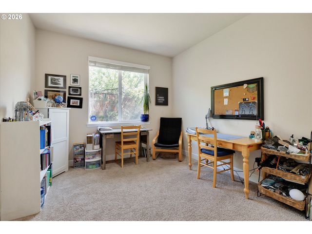 13660 Se TARALON Dr, Happy Valley, OR 97015
