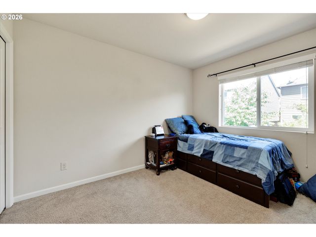 13660 Se TARALON Dr, Happy Valley, OR 97015
