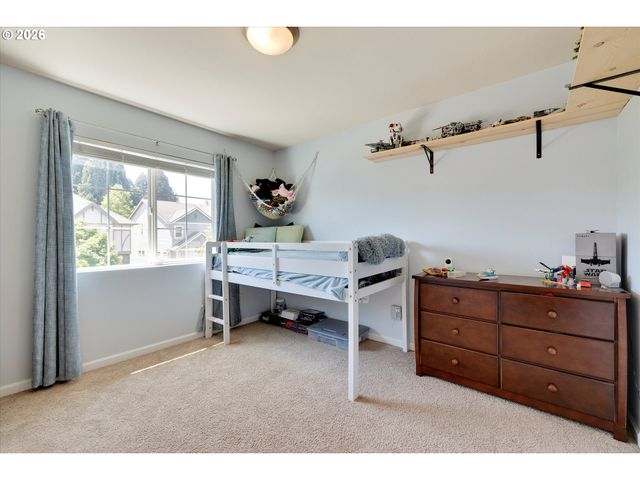 13660 Se TARALON Dr, Happy Valley, OR 97015