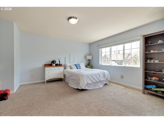 13660 Se TARALON Dr, Happy Valley, OR 97015