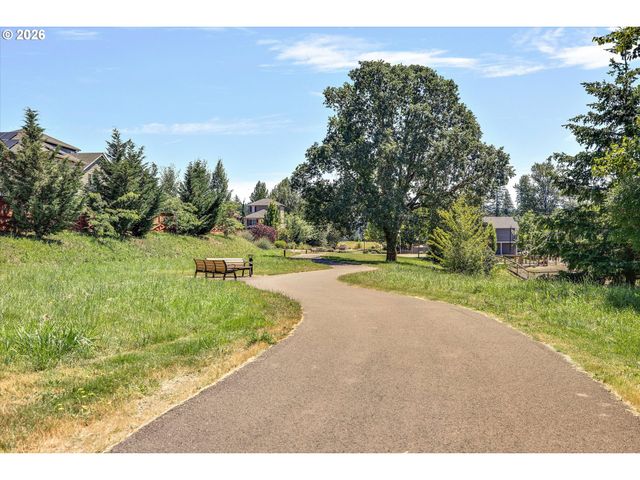 13660 Se TARALON Dr, Happy Valley, OR 97015