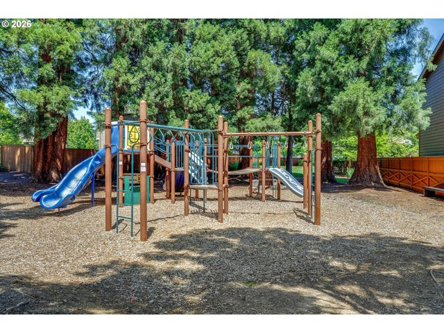13660 Se TARALON Dr, Happy Valley, OR 97015